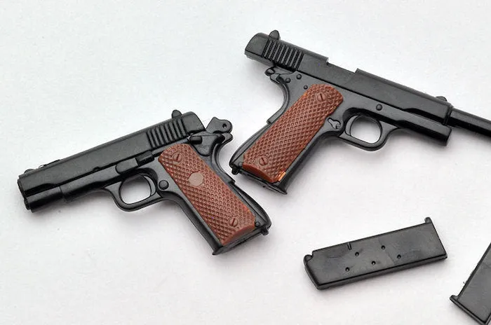 Little Armory - LA015 M1911A1 Commander 1/12